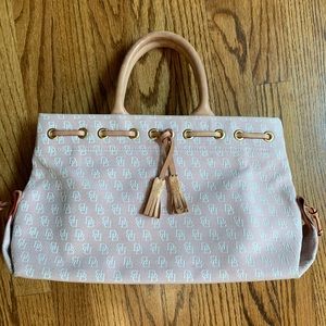 Dooney & Bourke Vintage Pink Snap Top Hand Bag